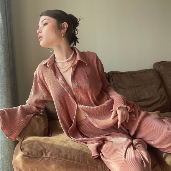 BNWOT Daphale Harper Shirt - Picture 1 of 5